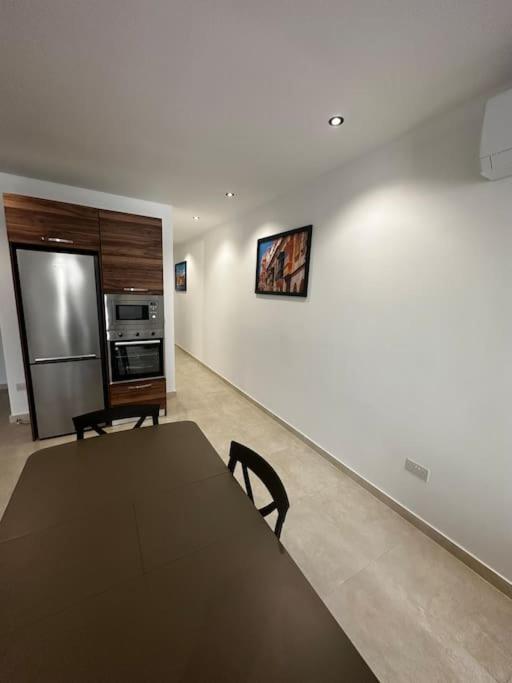 Bright 1 Bedroom Apartment In Noah Apartments, Gzira Exteriér fotografie